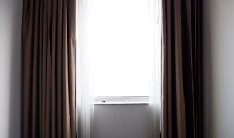 8 Types of Curtains for Your Home (A Complete guide)