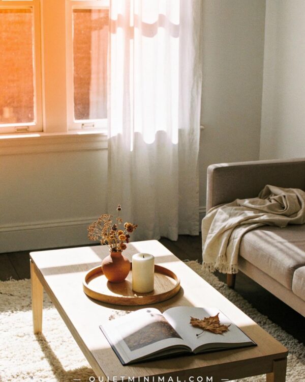 12 Fall Coffee Table Vignette Ideas That Actually Look Curated