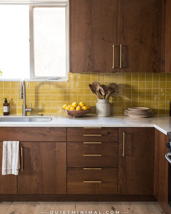What Your Eye Reads First in a Mid-Century Kitchen Is the Backsplash